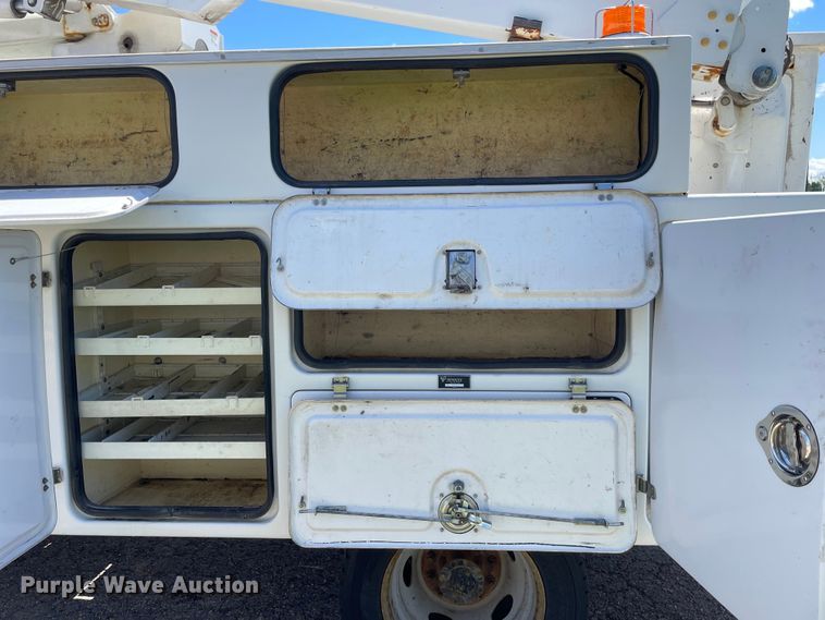 image for item OG9941 2012 Ford F450 Super Duty XL bucket truck