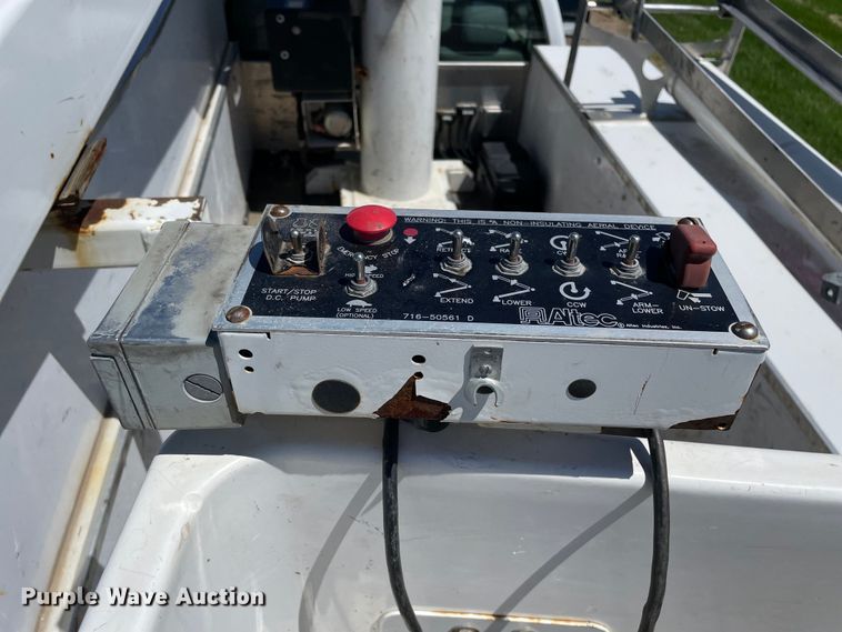 image for item OG9941 2012 Ford F450 Super Duty XL bucket truck