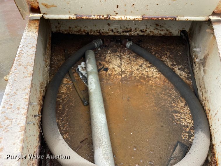 image for item OG9942 2007 Finn  T90 hydroseeder