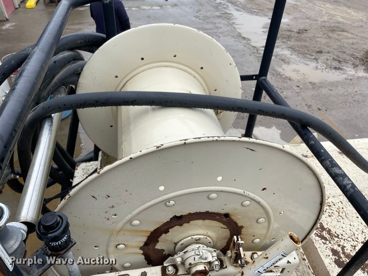 image for item OG9942 2007 Finn  T90 hydroseeder