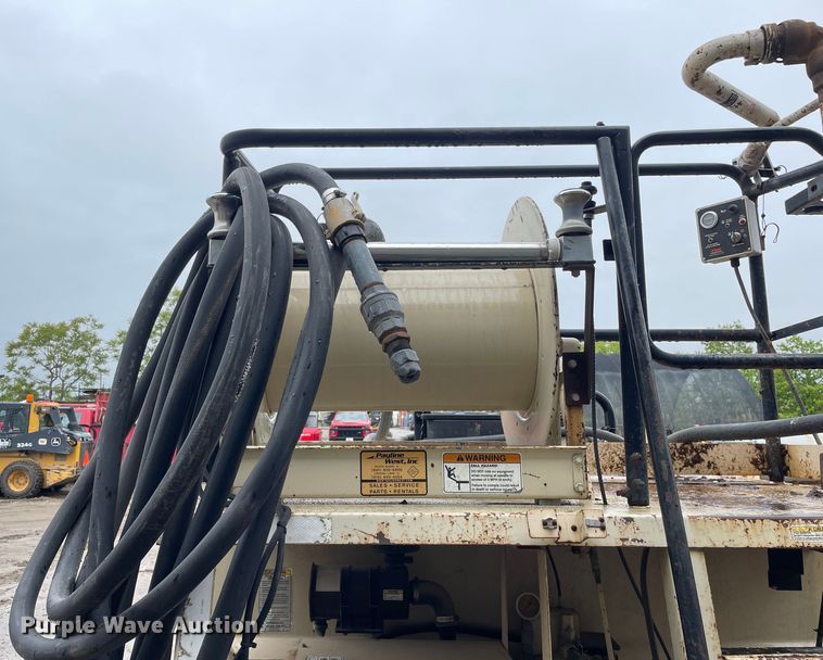 image for item OG9942 2007 Finn  T90 hydroseeder