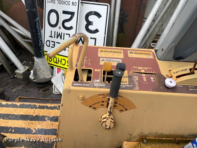 image for item OG9943 1998 Case  860 trencher 