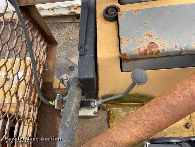 image for item OG9943 1998 Case  860 trencher 