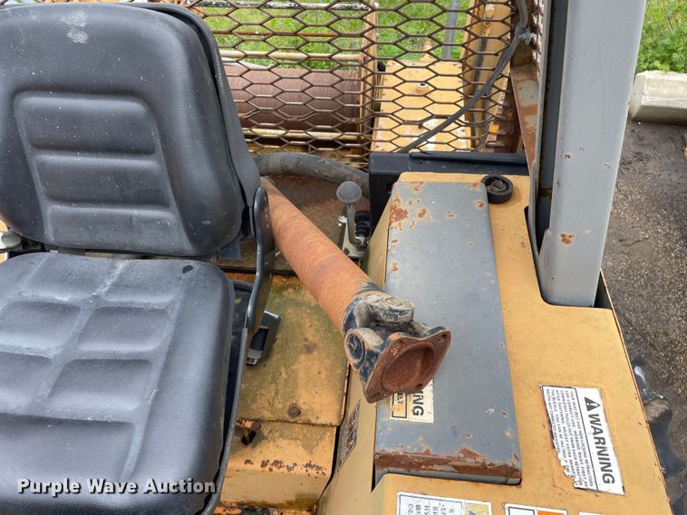 image for item OG9943 1998 Case  860 trencher 