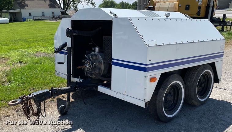 image for item OG9945 1984 Harben 4010 vacuum excavator