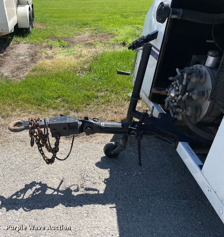 image for item OG9945 1984 Harben 4010 vacuum excavator