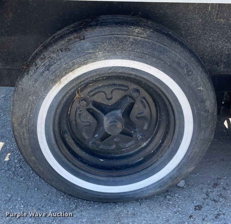 image for item OG9945 1984 Harben 4010 vacuum excavator