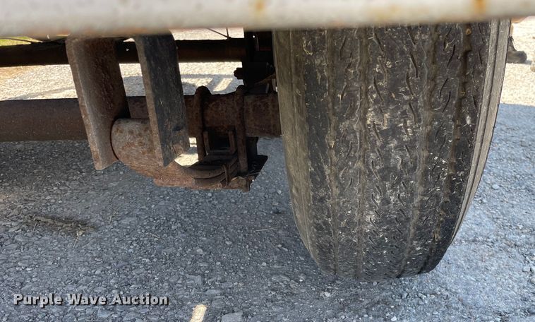 image for item OG9945 1984 Harben 4010 vacuum excavator