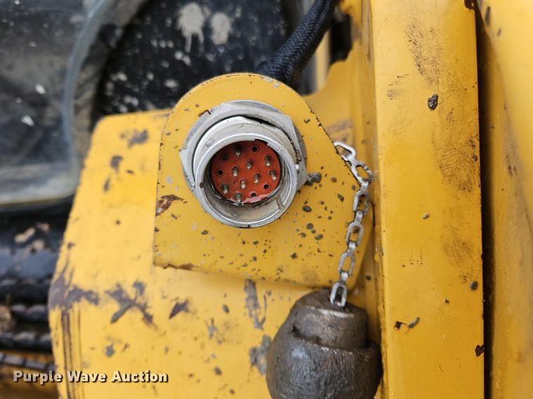 image for item OK9879 2015 Caterpillar  289D tracked skid steer loader