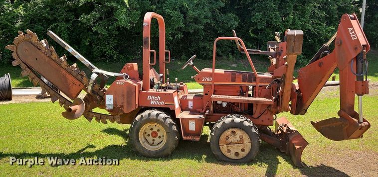 image for item OK9882 2000 Ditch Witch 3700DD trencher