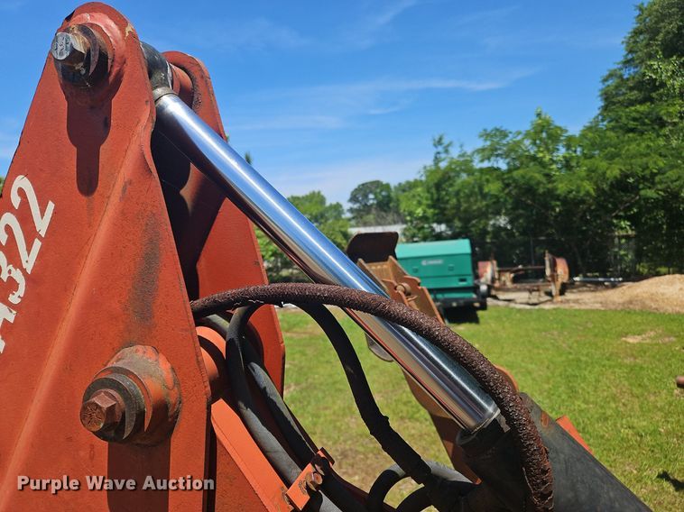 image for item OK9882 2000 Ditch Witch 3700DD trencher