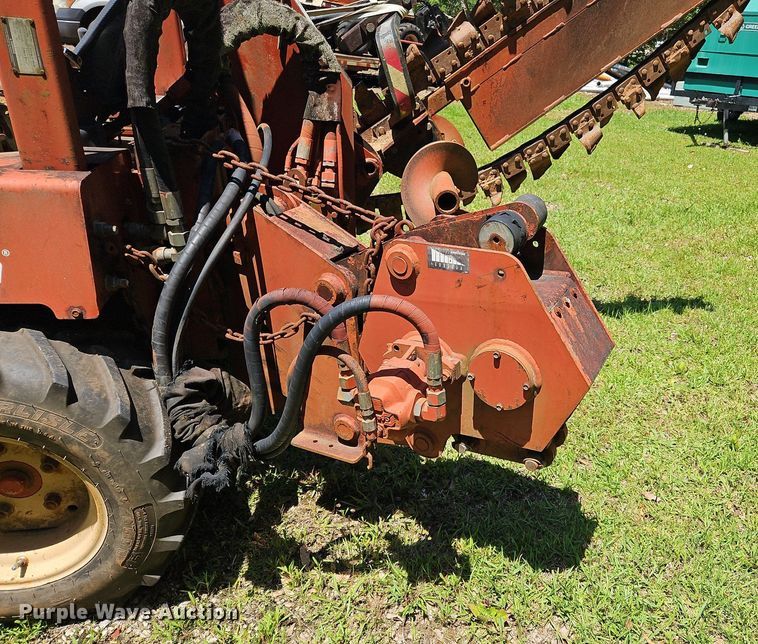 image for item OK9882 2000 Ditch Witch 3700DD trencher