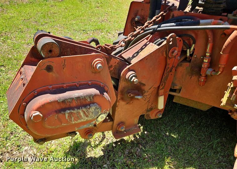 image for item OK9882 2000 Ditch Witch 3700DD trencher