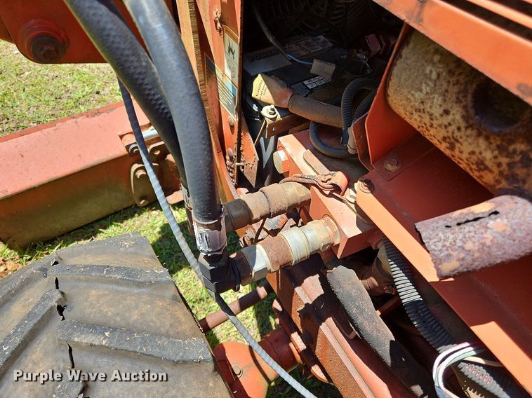 image for item OK9882 2000 Ditch Witch 3700DD trencher