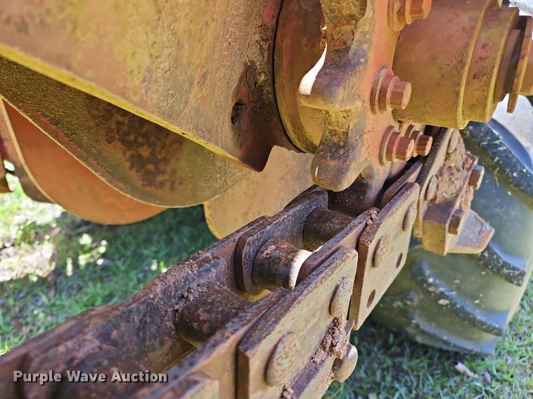 image for item OK9882 2000 Ditch Witch 3700DD trencher
