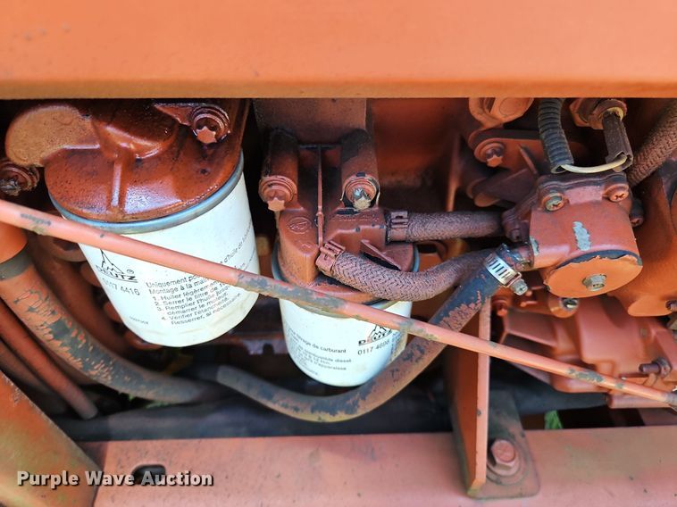 image for item OK9882 2000 Ditch Witch 3700DD trencher