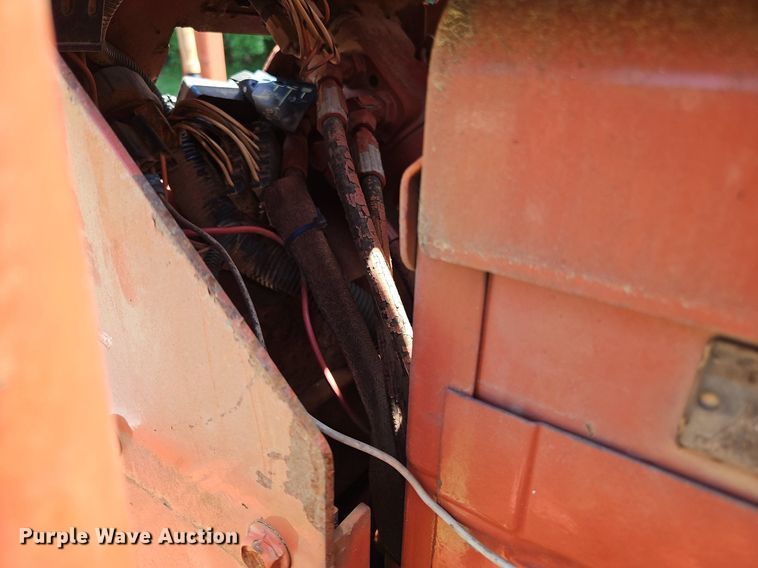 image for item OK9882 2000 Ditch Witch 3700DD trencher