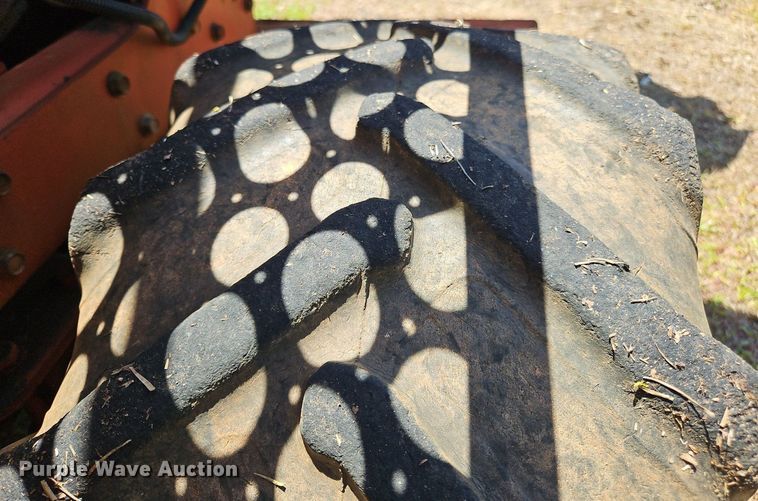 image for item OK9882 2000 Ditch Witch 3700DD trencher