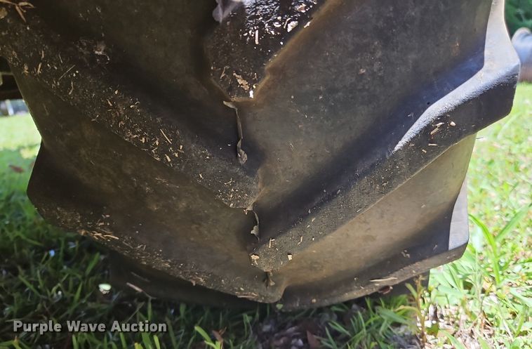 image for item OK9882 2000 Ditch Witch 3700DD trencher
