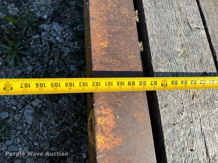 image for item ZA0411 2006 Etnyre BlackHawk Q29370 lowboy equipment trailer