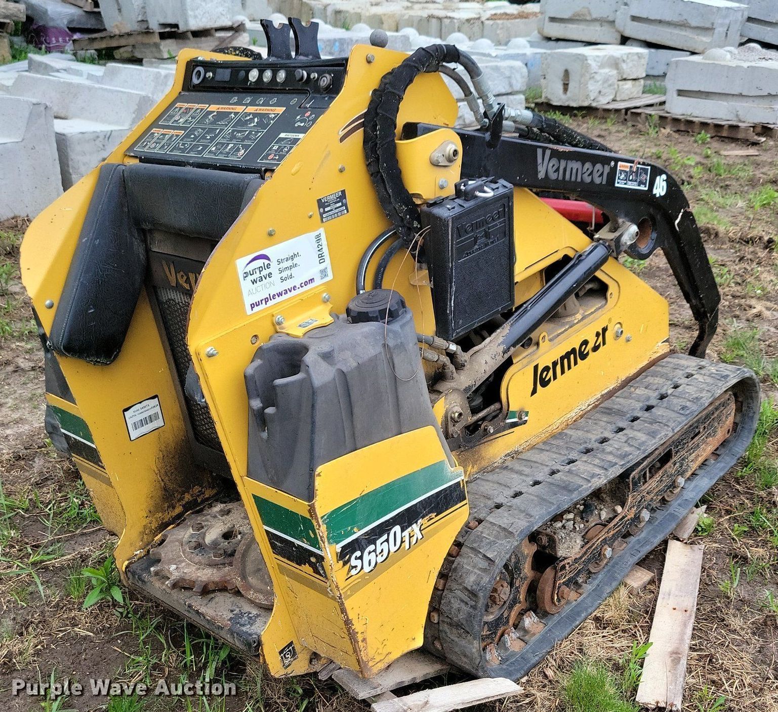 2013 Vermeer S650TX compact utility loader in Ames, IA Item DR4298