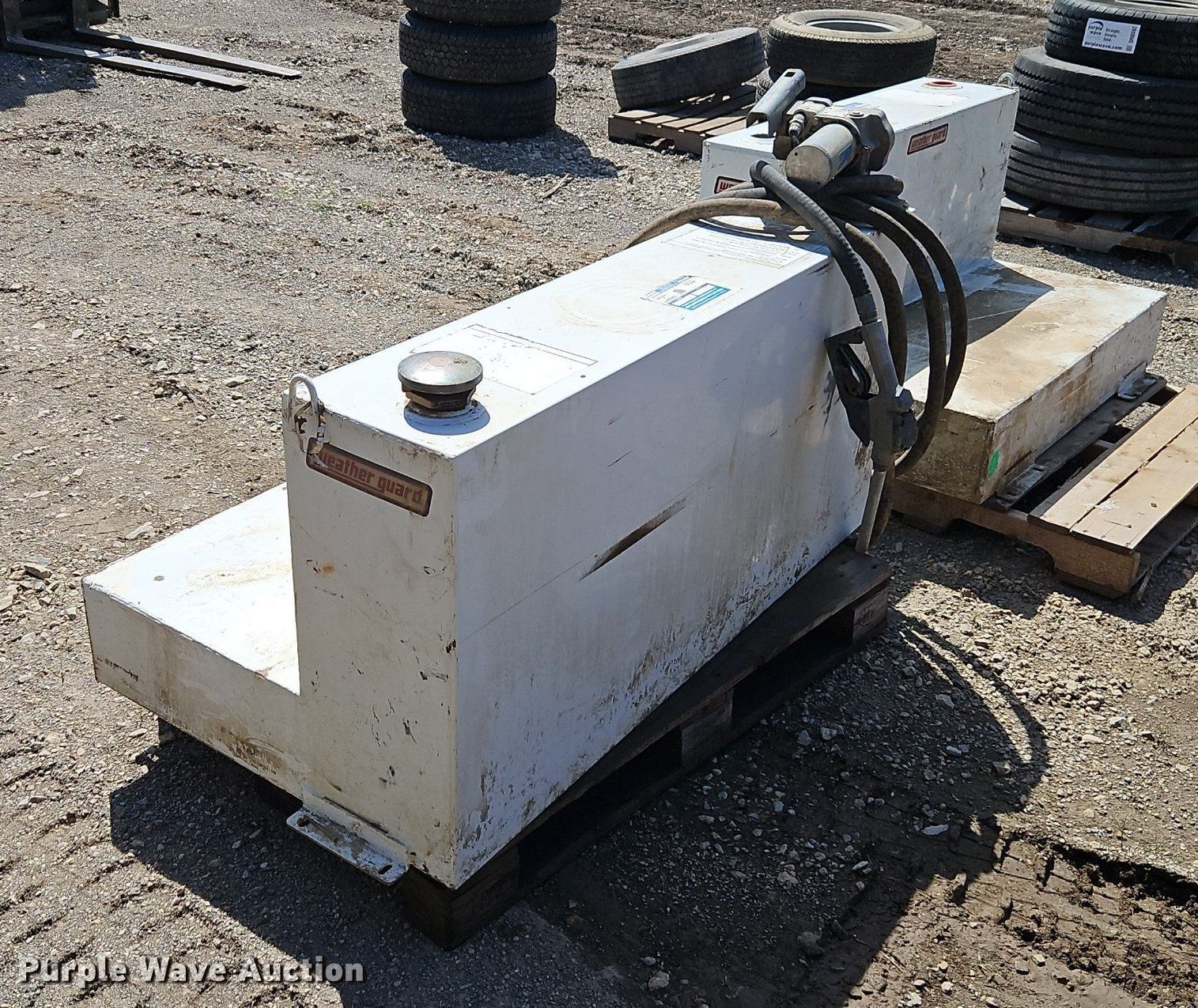 (2) Weather Guard fuel tanks in Bucyrus, KS Item DR8593 for sale Purple Wave