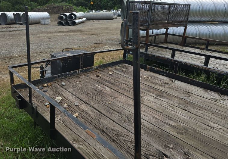 image for item DM1603 1986 JFW equipment trailer