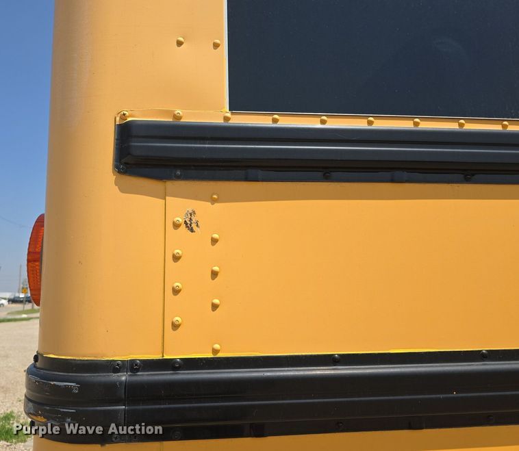 image for item DM1611 2011 IC PB10500 school bus