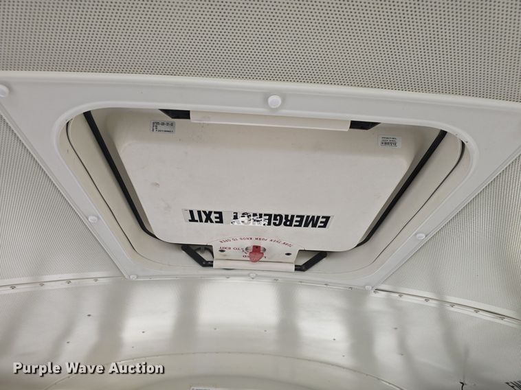 image for item DM1611 2011 IC PB10500 school bus