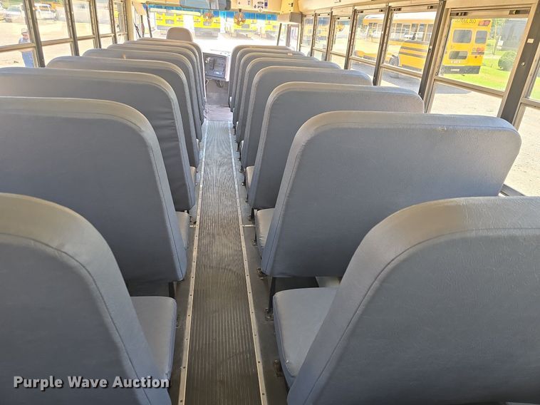 image for item DM1611 2011 IC PB10500 school bus