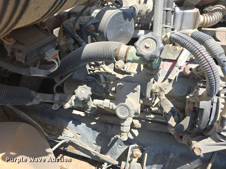 image for item DM1611 2011 IC PB10500 school bus