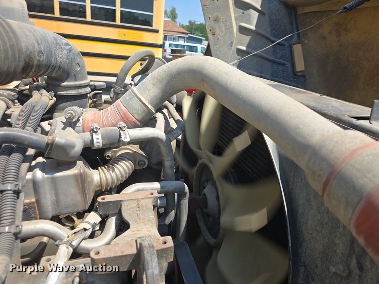 image for item DM1611 2011 IC PB10500 school bus