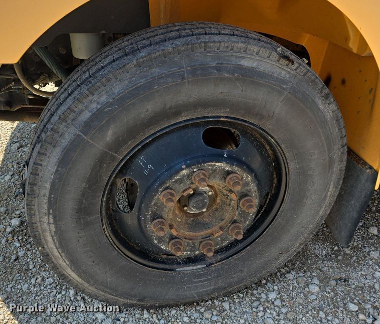 image for item DM1611 2011 IC PB10500 school bus