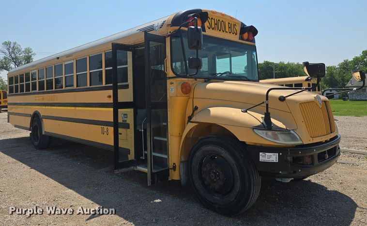 image for item DM1612 2011 IC CE school bus