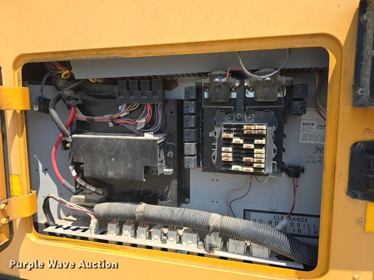 image for item DM1612 2011 IC CE school bus