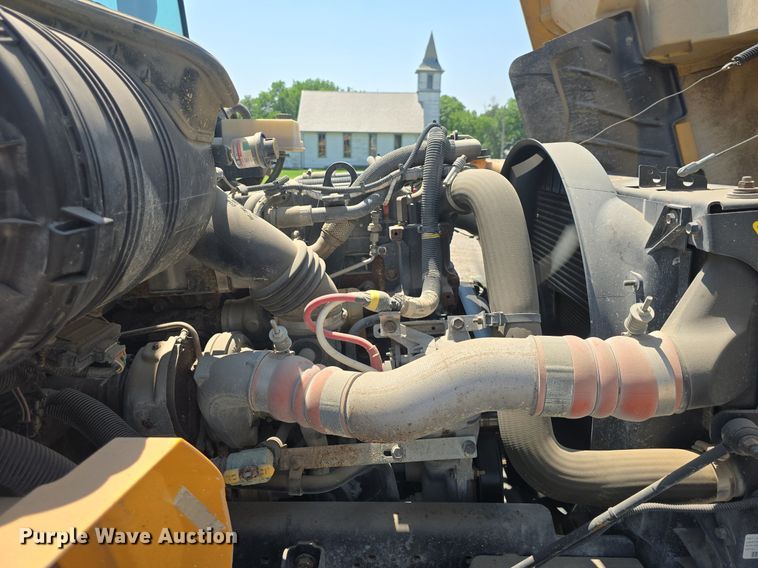 image for item DM1612 2011 IC CE school bus