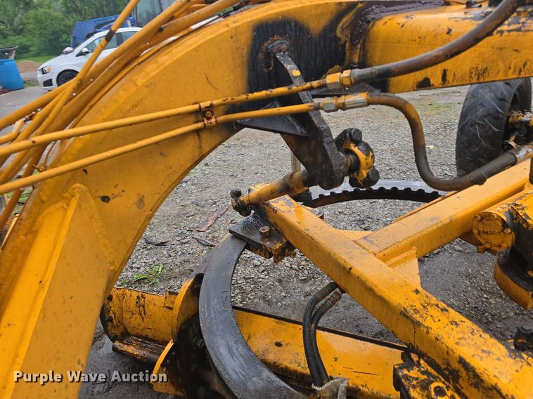 image for item DM1641 1978 Galion 503 Series L rigid frame motor grader