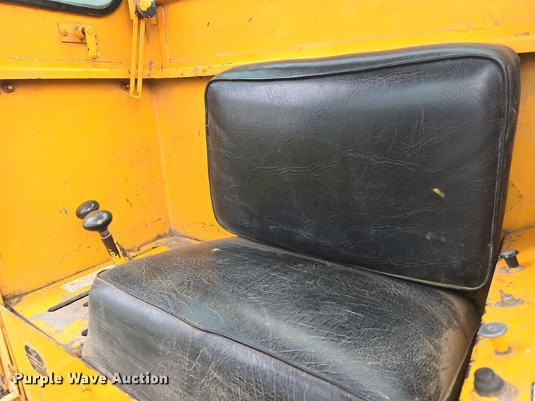 image for item DM1641 1978 Galion 503 Series L rigid frame motor grader