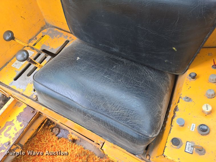 image for item DM1641 1978 Galion 503 Series L rigid frame motor grader