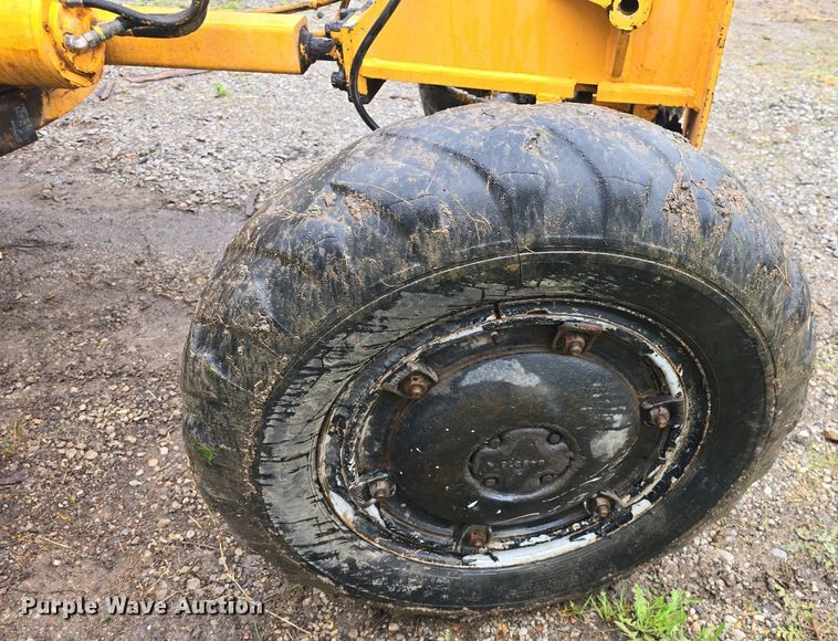image for item DM1641 1978 Galion 503 Series L rigid frame motor grader