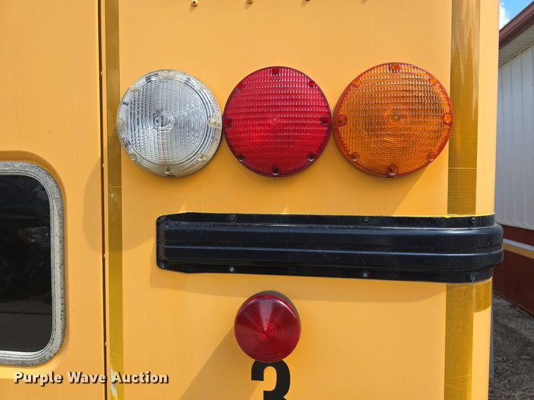 image for item DM1642 2012 IC PB10500  school bus