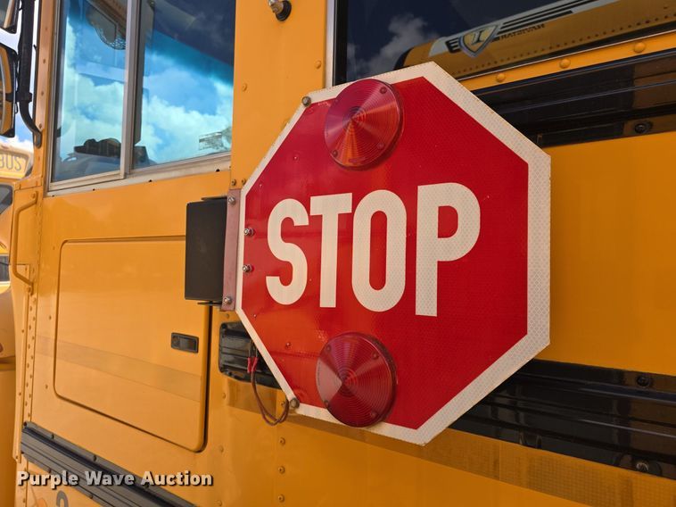 image for item DM1642 2012 IC PB10500  school bus