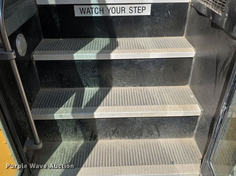 image for item DM1642 2012 IC PB10500  school bus