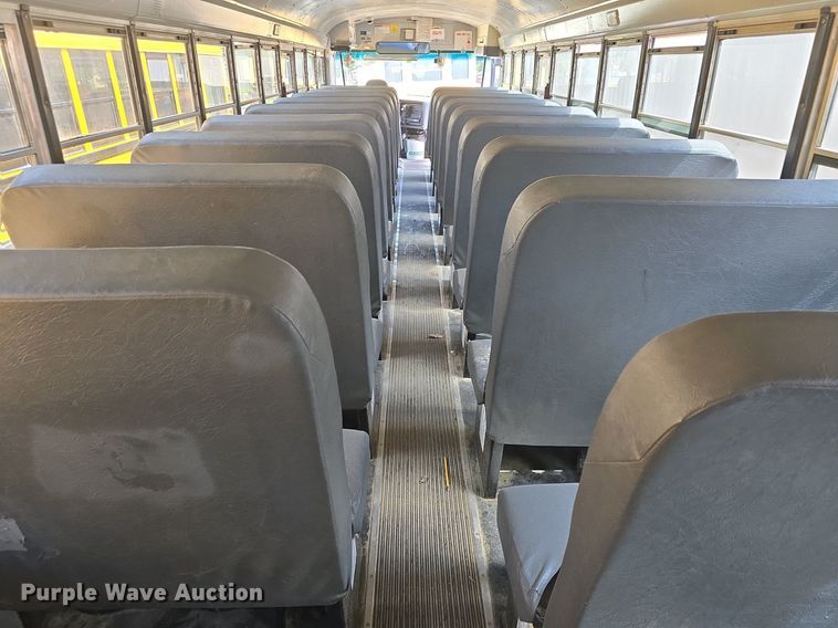 image for item DM1642 2012 IC PB10500  school bus