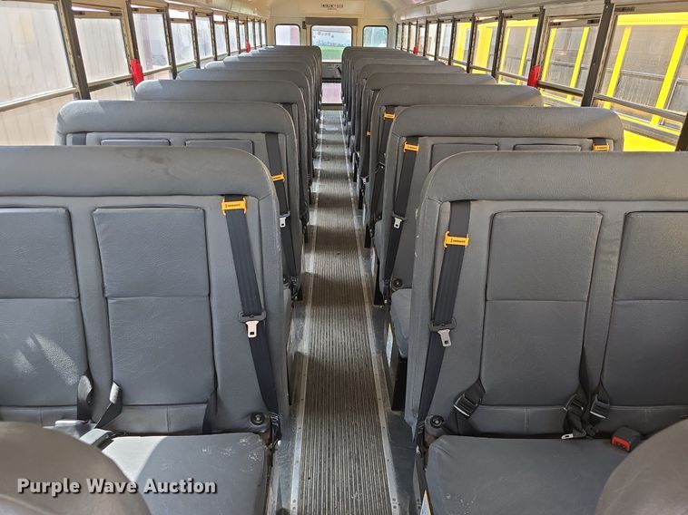 image for item DM1642 2012 IC PB10500  school bus