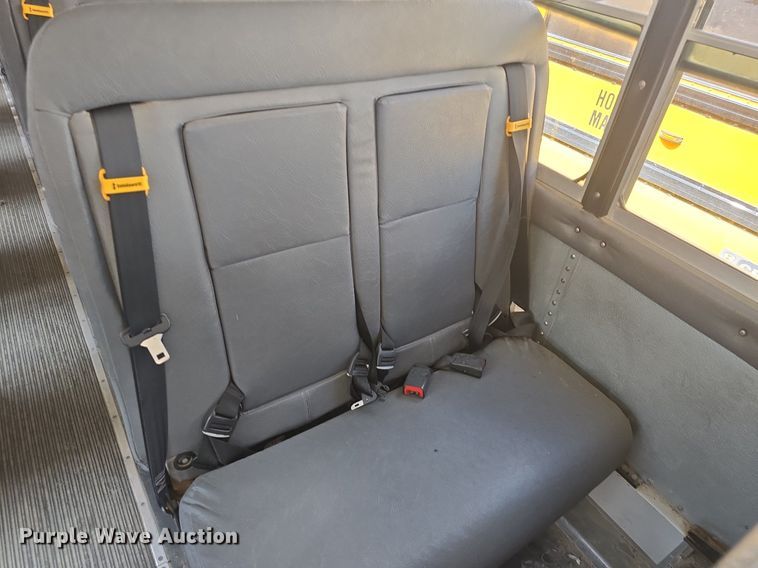 image for item DM1642 2012 IC PB10500  school bus