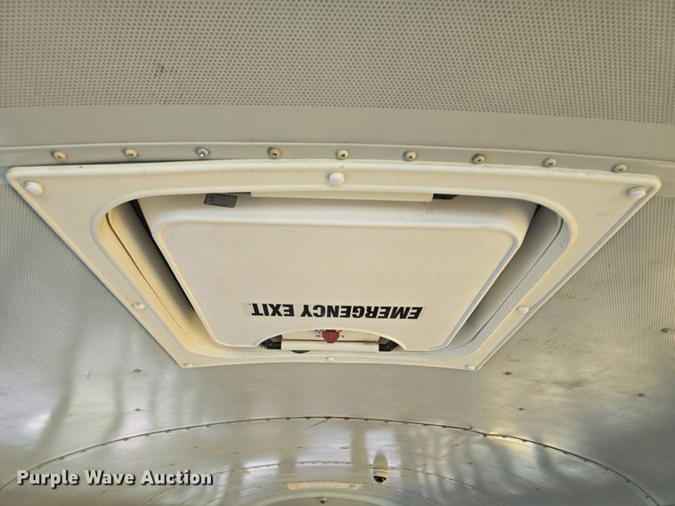 image for item DM1642 2012 IC PB10500  school bus