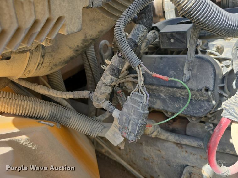 image for item DM1642 2012 IC PB10500  school bus