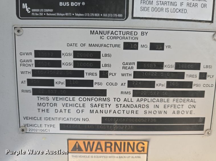 image for item DM1642 2012 IC PB10500  school bus