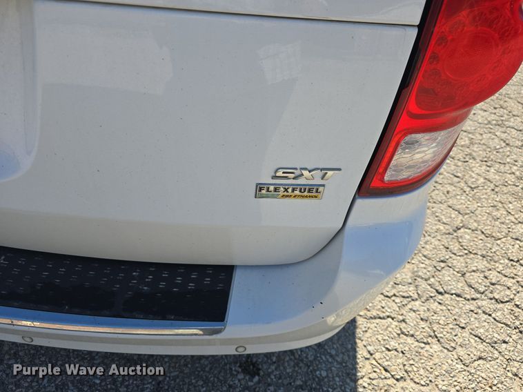 image for item DM1643 2017 Dodge  Grand Caravan SXT van